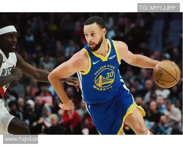 库里背后的故事:从少年到巨星之路 库里背后的故事:从少年到巨星之路