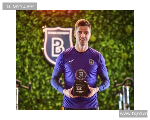 AC米兰荣获月度最佳球员，实至名归