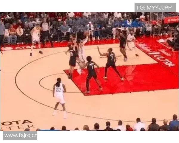 以镜头回顾米切尔泪目瞬间他用坚持与拼搏诠释篮球真谛 以镜头回顾米切尔泪目瞬间他用坚持与拼搏诠释篮球真谛